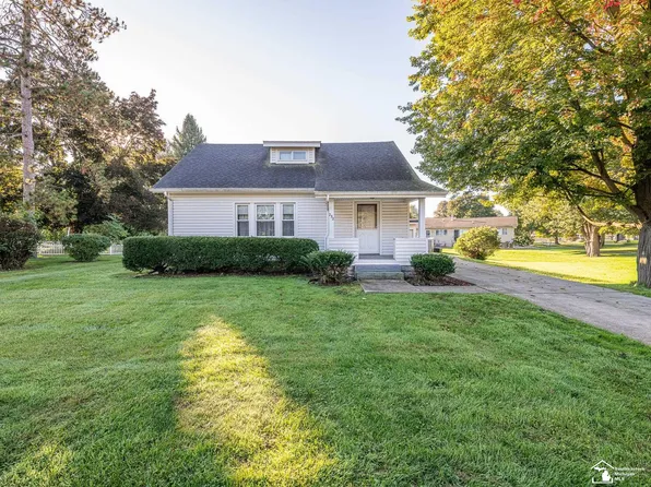 232 N Division St, Petersburg, MI 49270