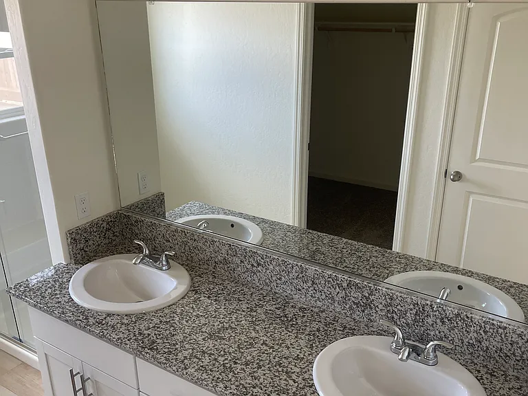 1802 S Red Rock Dr — Photo 39