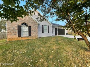 2313 Scanlon Ct, Powell, TN 37849