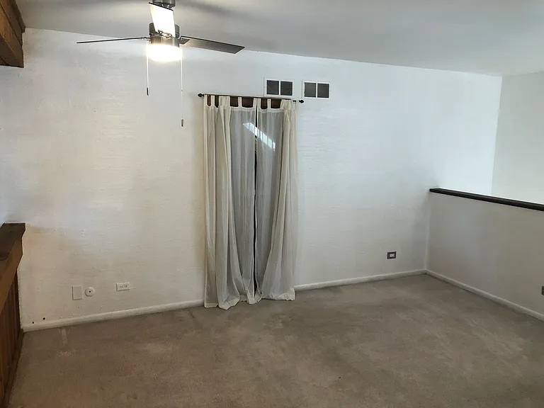658 Beth Ct — Photo 29