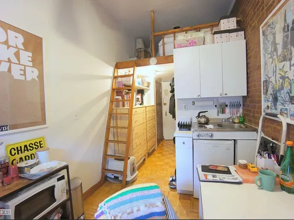 103 West 70th Street image 1 of 14