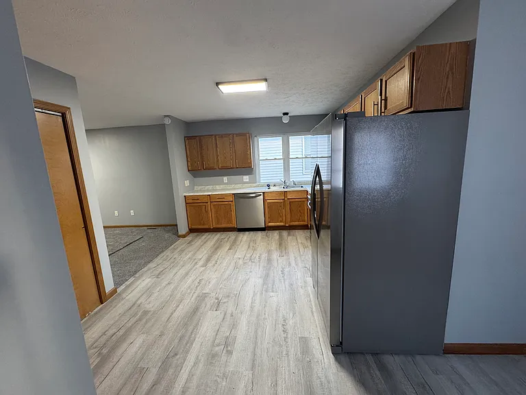 121 N Parker Ave — Photo 6