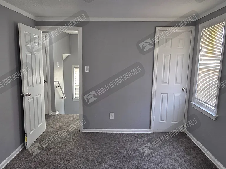5293 Berkshire St — Photo 15