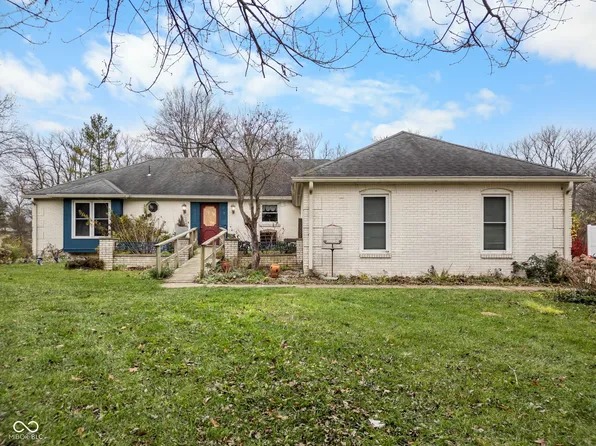 3215 Susan Dr, Kokomo, IN 46902