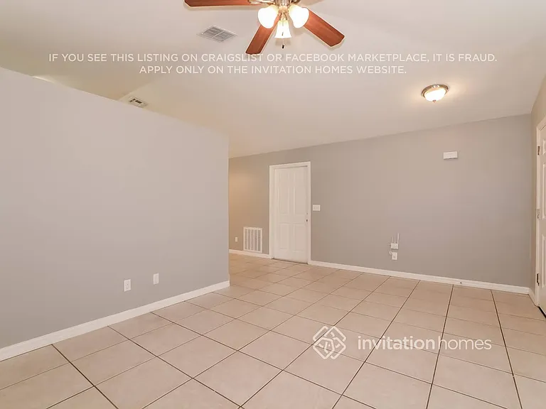 323 Boca Ciega Rd — Photo 4