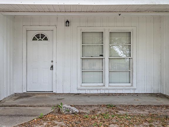 4th image of 2406 40th St