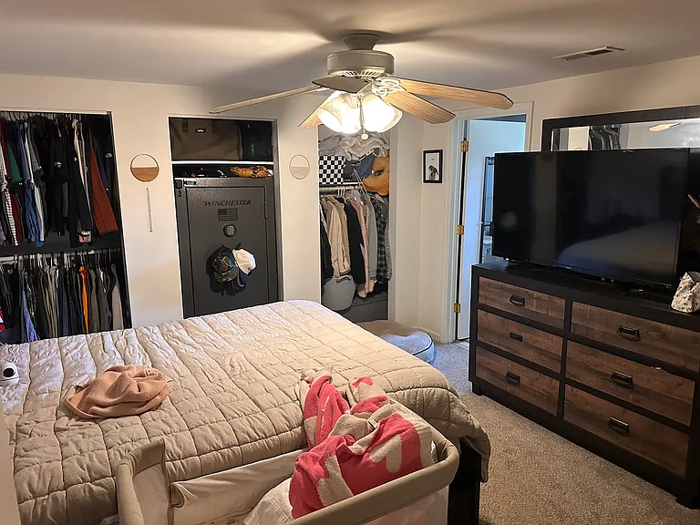 219 Linden Ave — Photo 5
