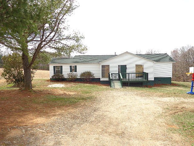 2nd image of 1179 Creasey Rd