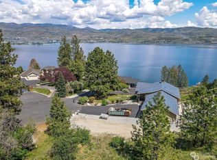 4057 Lakeview Pl, Chelan, WA 98816