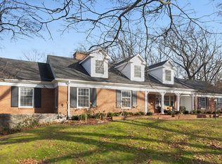 2960 Hickory La, Ann Arbor, MI 48104