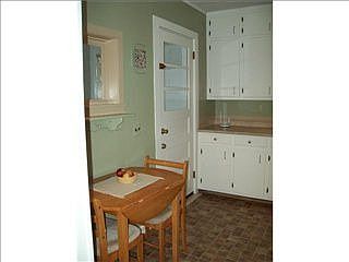 5th image of 6185 High St
