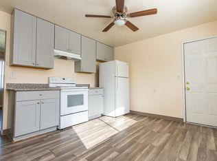121 Starr Ave APT D, Turlock, CA 95380