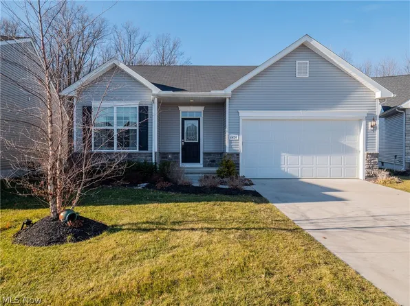 6424 Amber Way, North Ridgeville, OH 44039