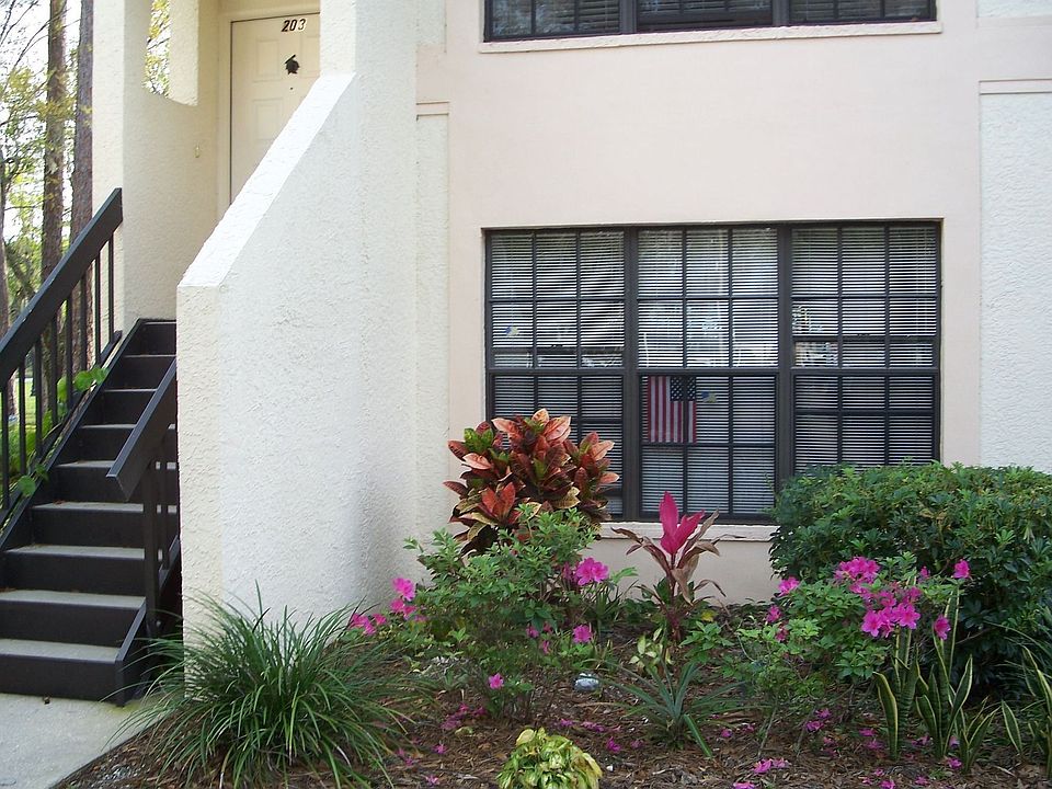 1st image of 3366 Mermoor Dr APT 103