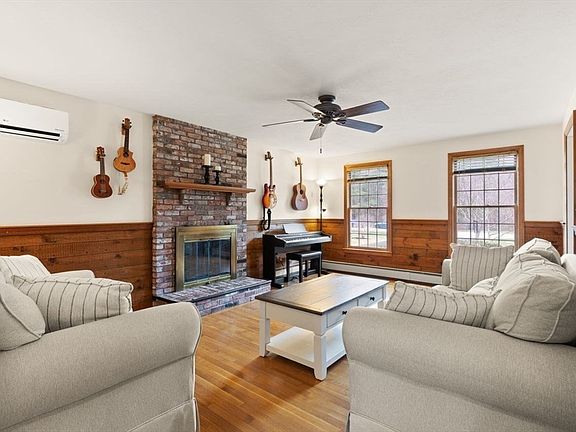 5th image of 5 Whites Pond Dr