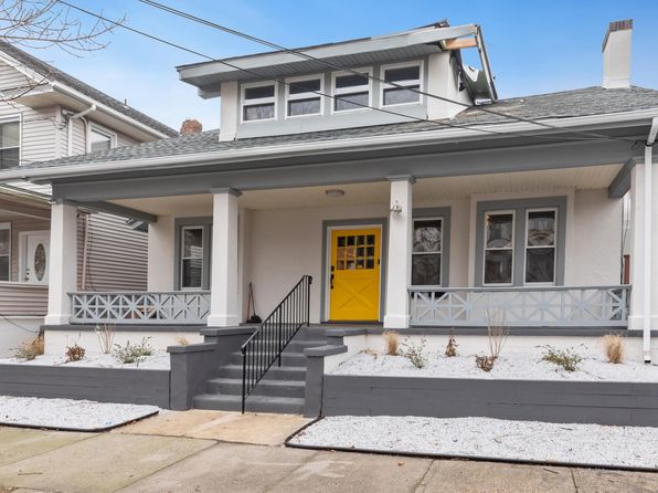 909 Bergh St APT 1