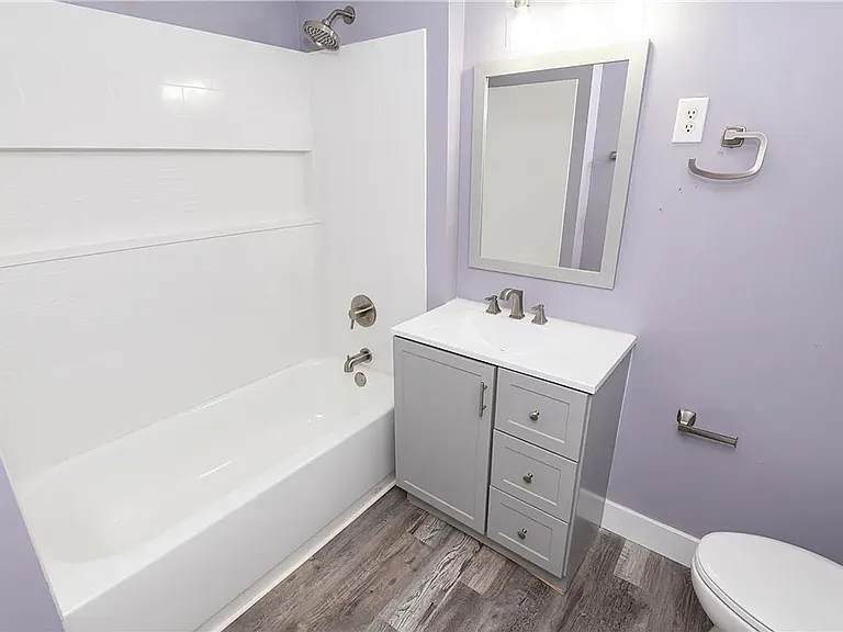 8915 Meeker Rd — Photo 14