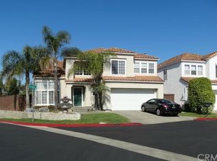 1072 Clipper Ct, Costa Mesa, CA 92627