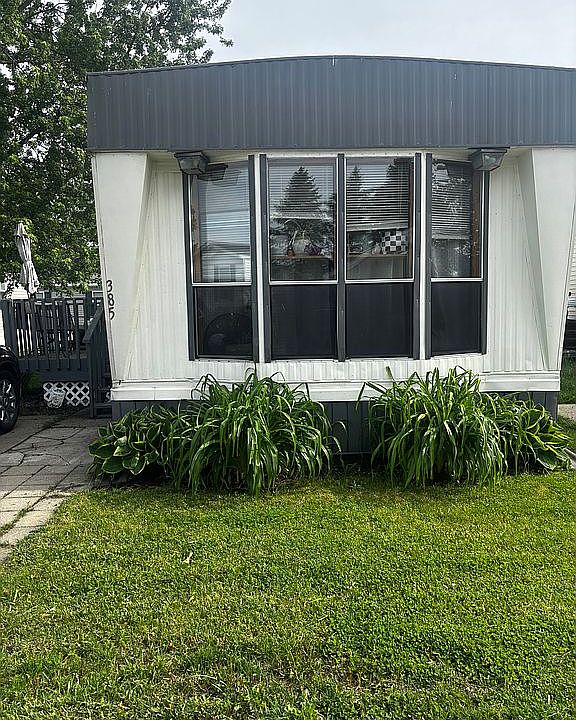 1st image of 385 Gabriel Dr