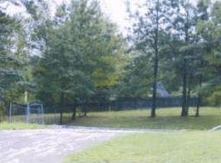 1922 Corners Cir, Lithonia, GA 30058