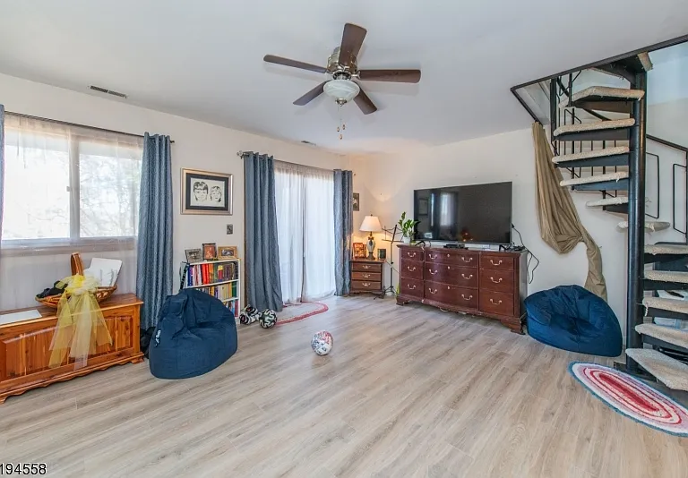 6 Steamboat Dr #11 — Photo 8