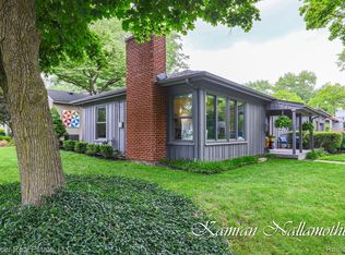 2221 Burchard St SE, East Grand Rapids, MI 49506