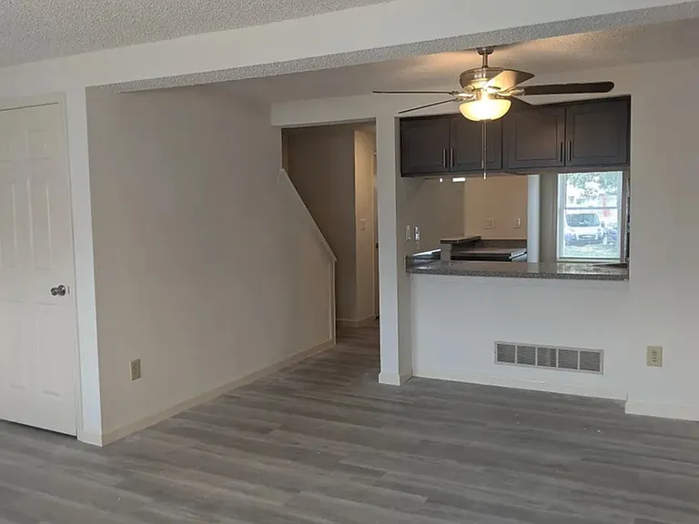 eland living room kitchen 1