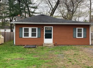 386 Mansfield Rd, North Attleboro, MA 02760