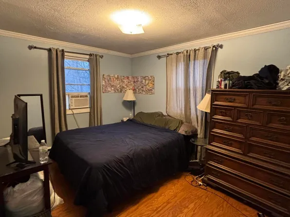 9 Roger Street, Bangor, ME 04401