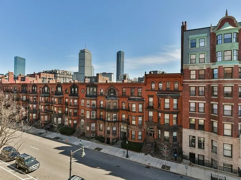 534 Beacon St #502 — Photo 16