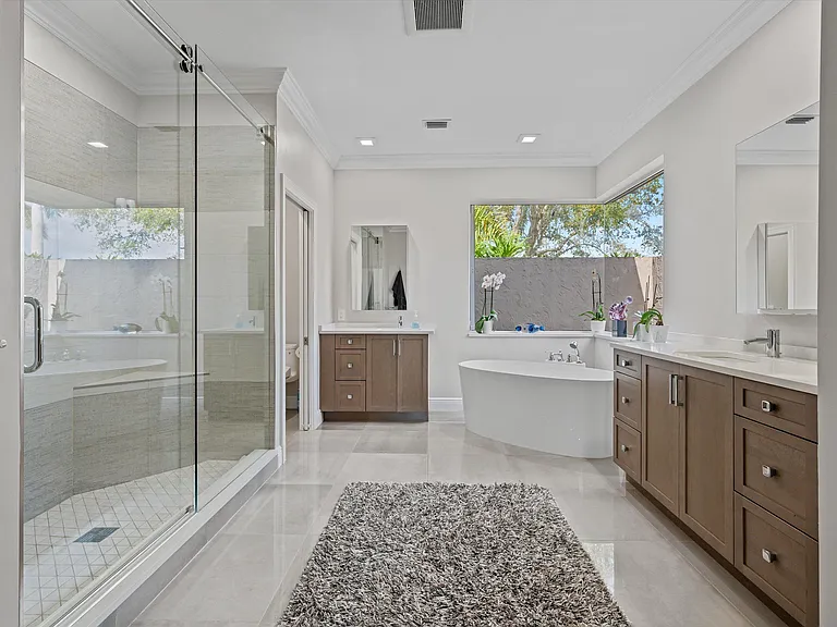 4841 Exeter Estate Ln — Photo 16