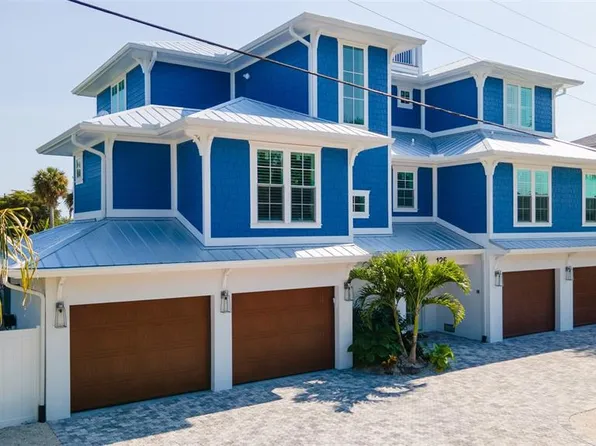 125 51st St, Holmes Beach, FL 34217