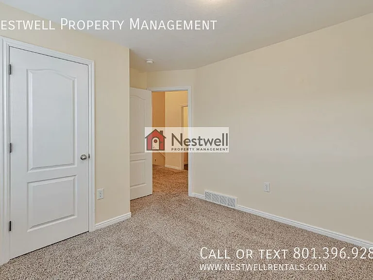 6838 W Grevillea Ln — Photo 17