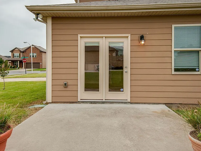 3704 Jerry Anderson Dr — Photo 28