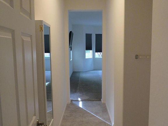 5th image of 42091 W Solitare Dr
