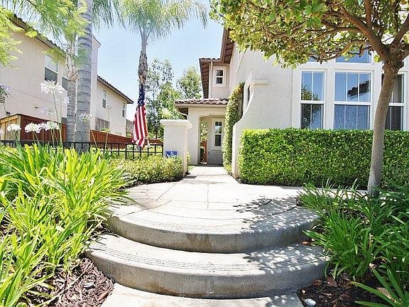 5th image of 42285 Wildwood Ln