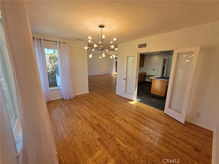 310 S Thurston Ave — Photo 28