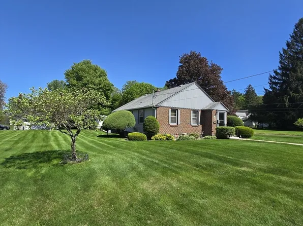 148 Millbury Ave, Millbury, MA 01527