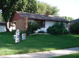 606 22nd Ave N, Fargo, ND 58102