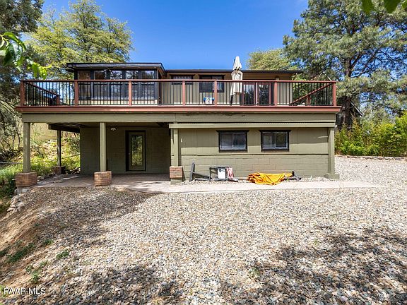 4th image of 2087 W Redwood Way