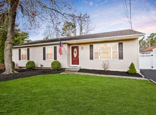 1128 Anchor Ave, Beachwood, NJ