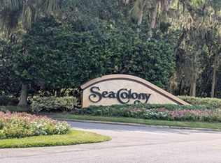 25 Nantucket Dr, Palm Coast, FL 32137