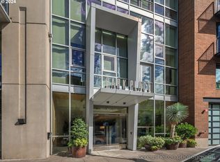 922 NW 11th Ave APT 702, Portland, OR 97209