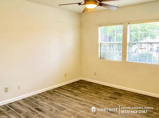8844 Paso Robles Ave, Northridge, CA 91325