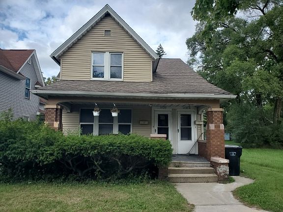 2nd image of 1135 Thomas St #2
