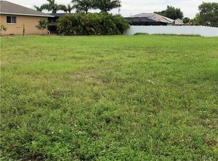 1729 Savona Pkwy W LOT 32, Cape Coral, FL 33914