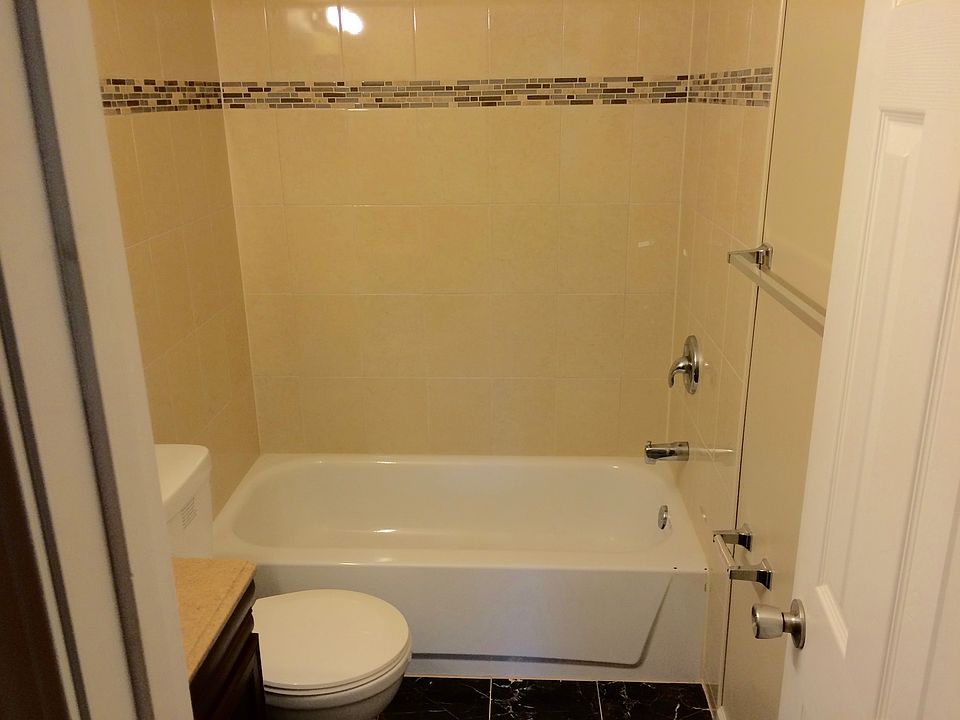 2nd image of 2020 S Illinois Ave #6