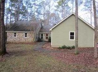 255 Featherwood Holw, Athens, GA 30601
