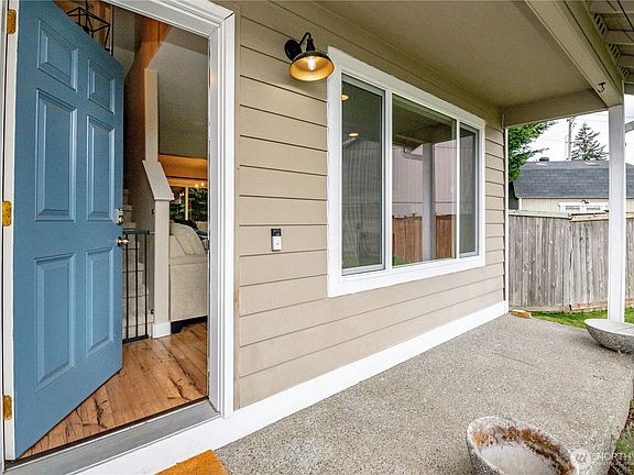 3rd image of 7801 192nd Street Ct E