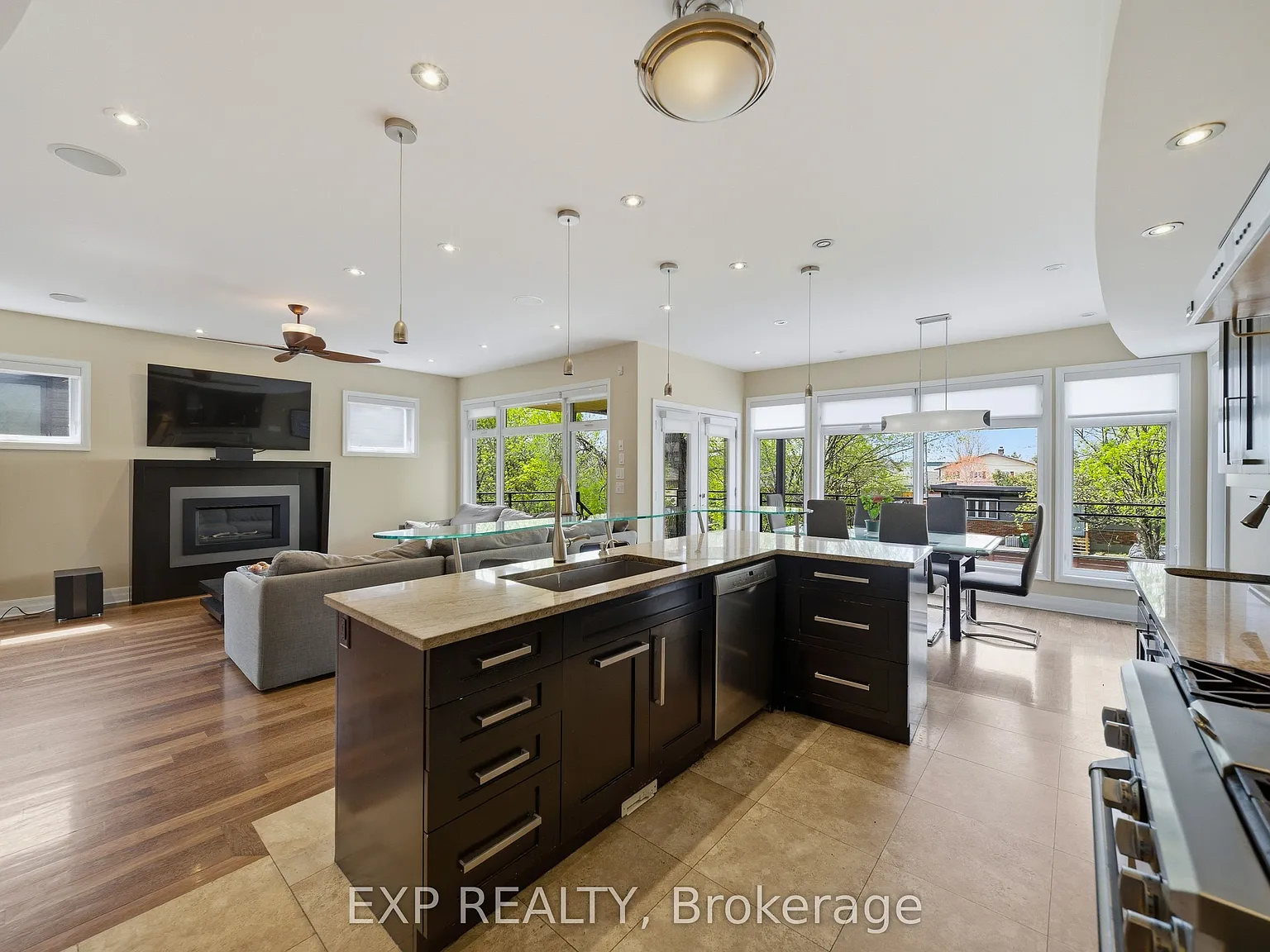 5 bed, $8,500 — Photo 2